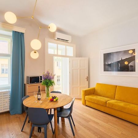 Quiet City Center Apartment In Hip & Foodie Area Praha Exteriér fotografie